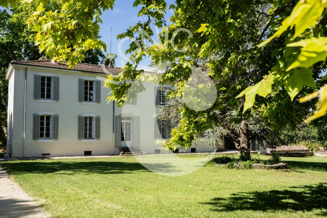domaine-castelette-iconic-celebration